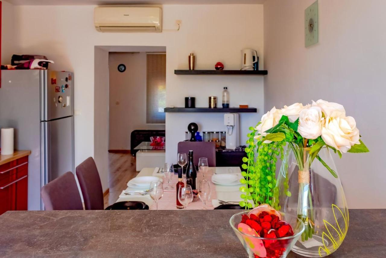 Apartment L&E Jadranovo Bagian luar foto