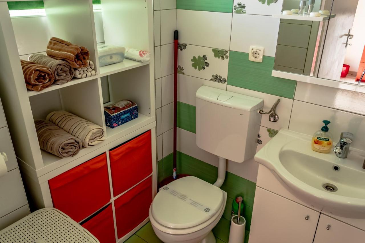 Apartment L&E Jadranovo Bagian luar foto