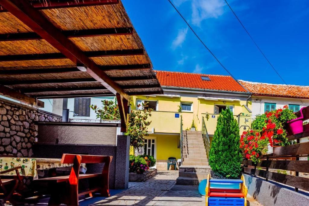 Apartment L&E Jadranovo Bagian luar foto